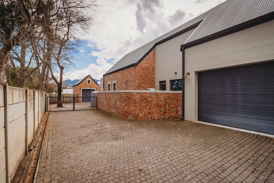 4 Bedroom Property for Sale in Camphersdrift Western Cape